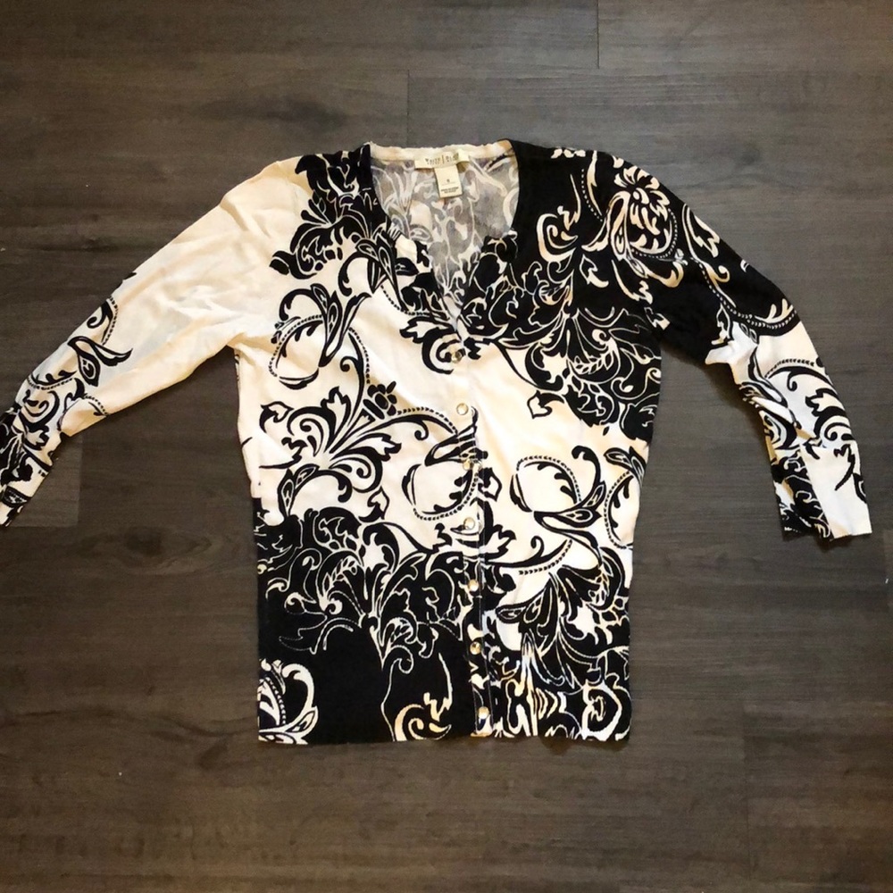 White House Black Market black and white cardigan